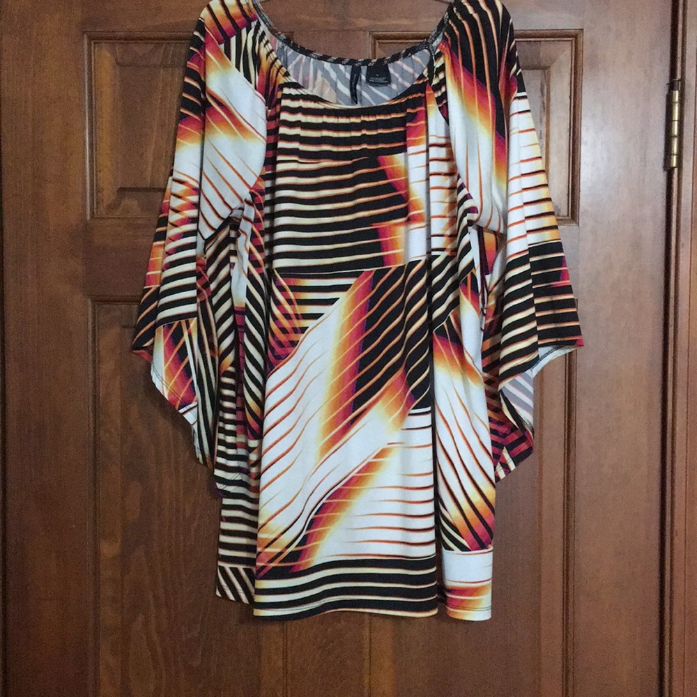 New Directions Women’s Tunic Size Large